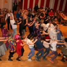 Blick auf die Tanzfläche.