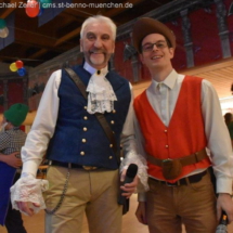 2024-pfarrfasching-1 Pfarrfasching 2024: Klaus Bachhuber, Kirchenpfleger, und Michael Zeller, Vorsitzender des Pfarrgemeinderates.