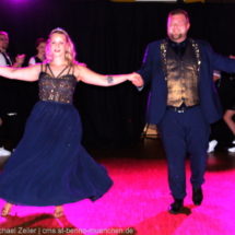 2024-showtanz-9 Pfarrfasching 2024: Prinz Michael IV. und Prinzessin Tamara I. und Showtanzgruppe "No Limits" der Heimatgilde Fürstenfeldbruck.